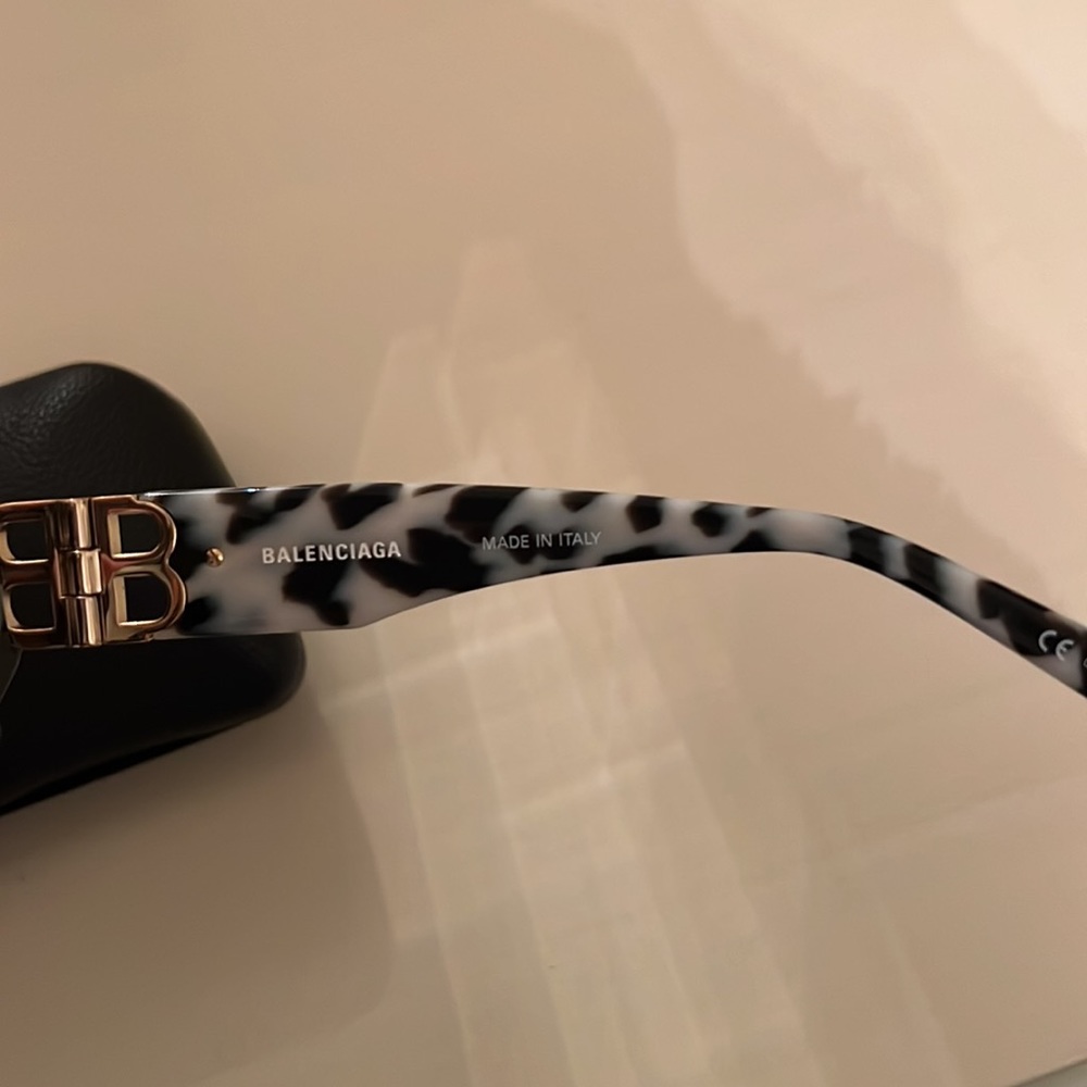 Balenciaga Women Orbit Cat Sunglasses main image 0